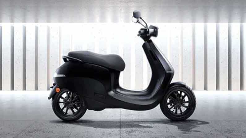 Ola Electric Scooter: বিক্রি শুরুর ২৪ ঘণ্টার মধ্যেই ৬০০ কোটির ব্যবসা করল ওলা ইলেকট্রিক Ola Electric Scooter: বিক্রি শুরুর ২৪ ঘণ্টার মধ্যেই ৬০০ কোটির ব্যবসা করল ওলা ইলেকট্রিক