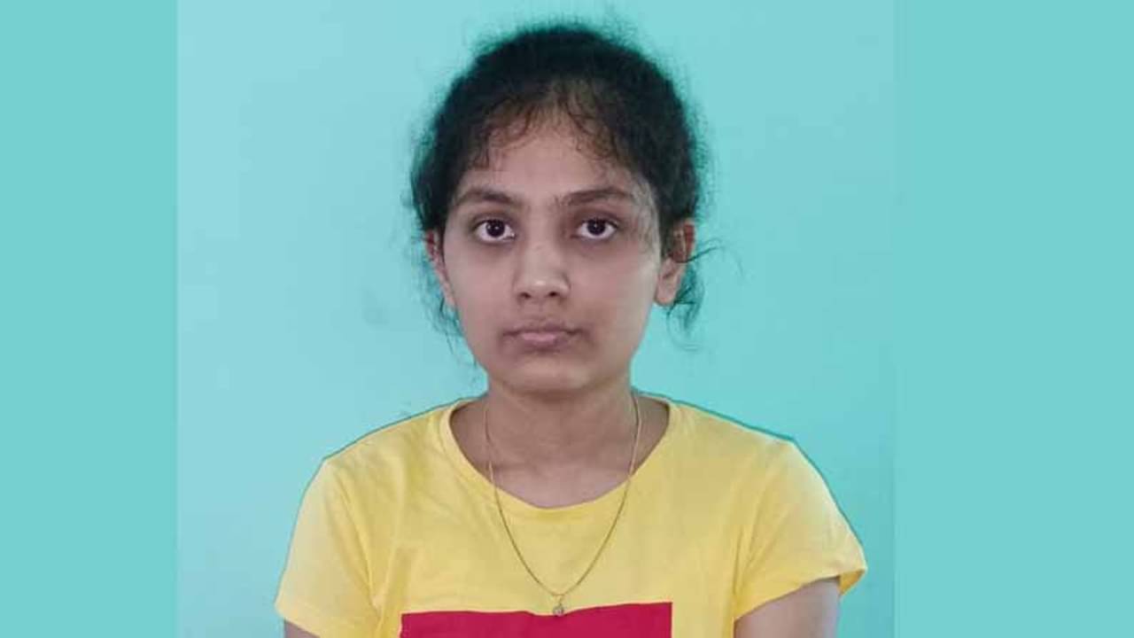 ২০১৯ মাধ্যমিকে পঞ্চম, উচ্চ মাধ্যমিকে প্রথম মুর্শিদাবাদের রুমানা