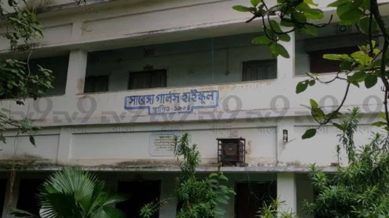 সরকার বরাদ্দ ১০ হাজার টাকা দিলেই মিলবে স্কুল লিভিং সার্টিফিকেট! বিক্ষোভ পড়ুয়াদের