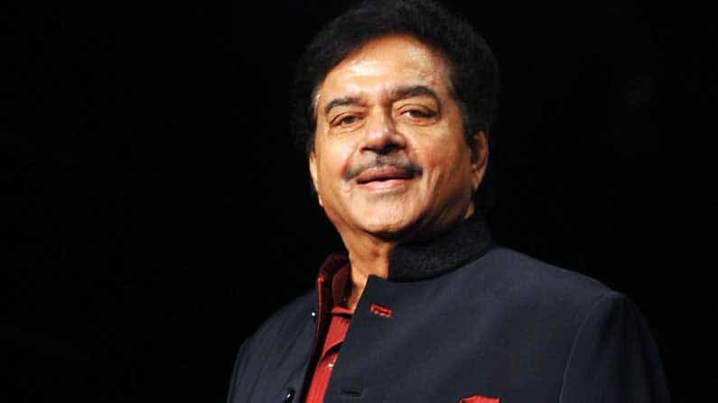 ‘শোলে’র অফার ফিরিয়ে দেওয়ার আসল কারণ স্বীকার করলেন শত্রুঘ্ন! ‘শোলে’র অফার ফিরিয়ে দেওয়ার আসল কারণ স্বীকার করলেন শত্রুঘ্ন!