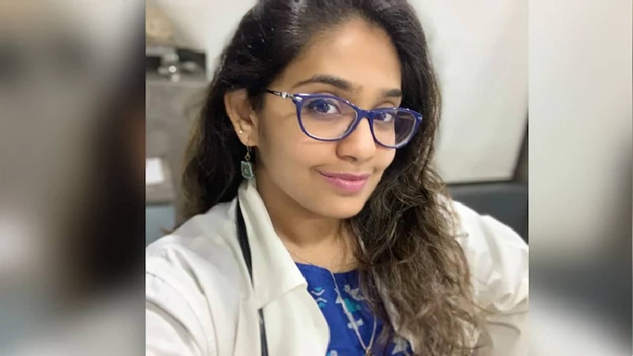 ১৩ মাসে ৩ বার করোনায় আক্রান্ত মুম্বইয়ের ডাক্তার