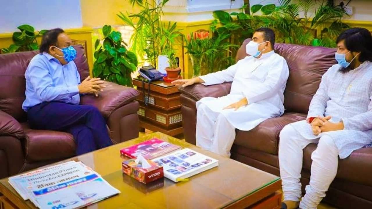 বঙ্গে আরও বেশি টিকা পাঠানোর অনুরোধ শুভেন্দুর, বেনভ্যাক্স নিয়ে তদন্তের নির্দেশ কেন্দ্রের