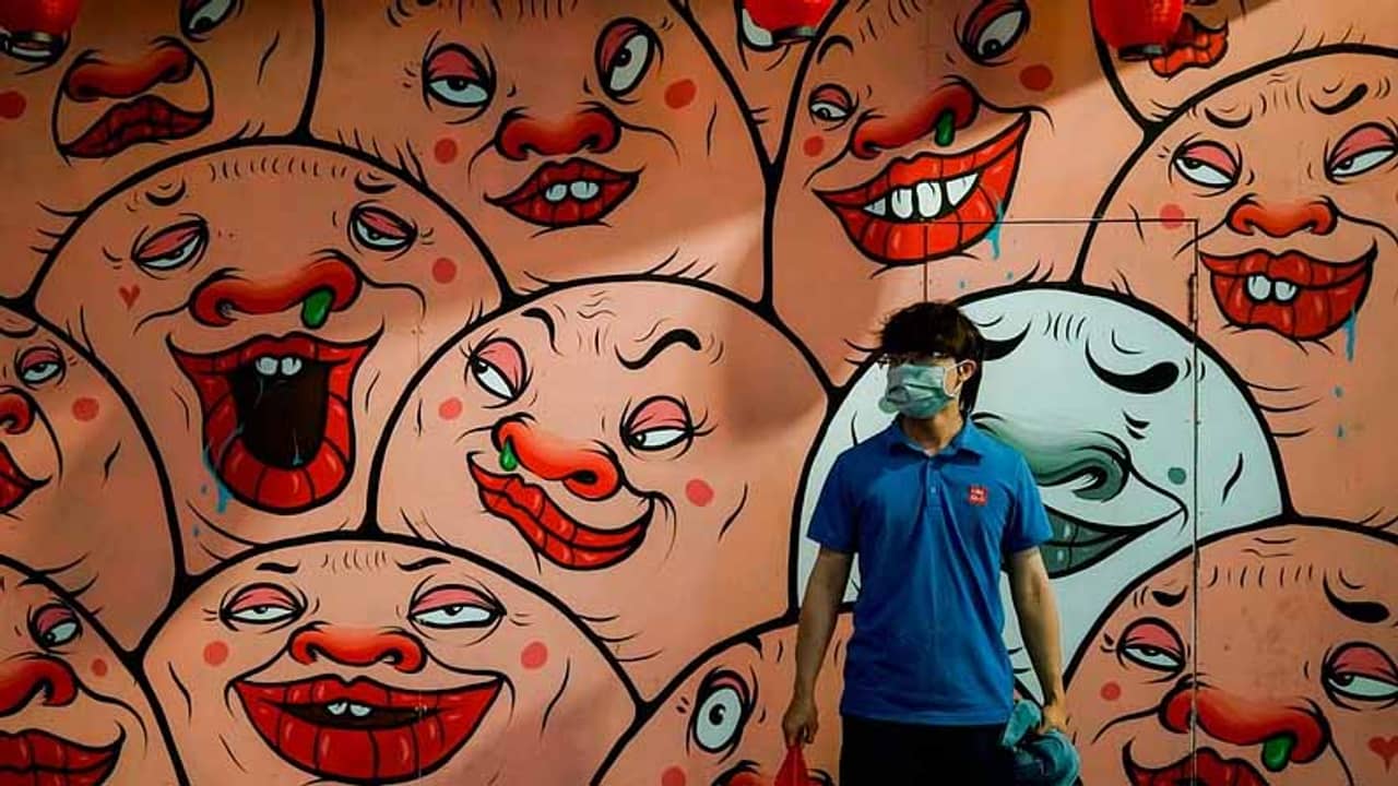 গুটি বসন্তের থেকেও দ্রুত ছড়ায় ডেল্টা ভ্যারিয়েন্ট! টিকা নিয়েও হতে পারে স্প্রেডার