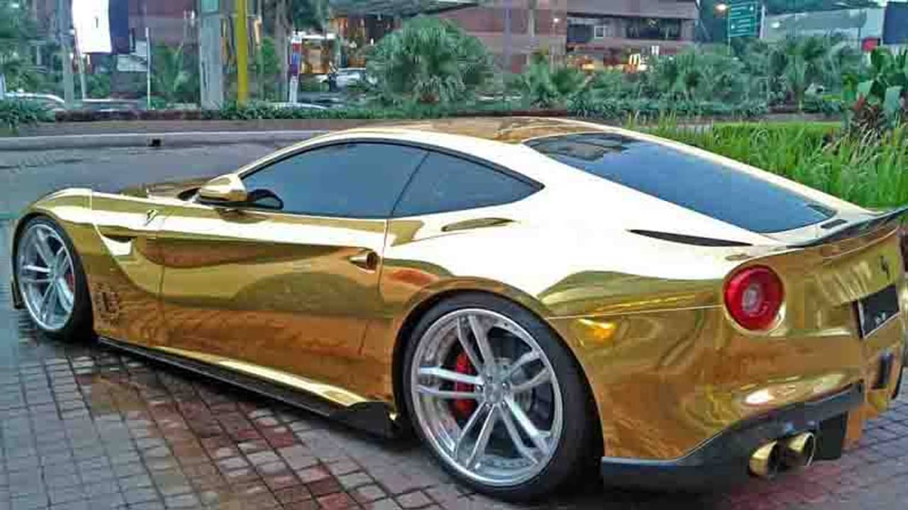 Viral Video: সোনার তৈরি ফেরারি; ভিডিয়ো পোস্ট দেখে রিয়্যাক্ট করলেন খোদ মহেন্দ্র গ্রুপের চেয়ারম্যান