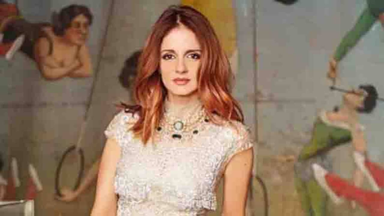 নতুন চমক নিয়ে আসতে চলেছেন হৃত্বিকের প্রাক্তন স্ত্রী সুজান খান; তিনি কি ছবিতে অভিনয় করবেন?