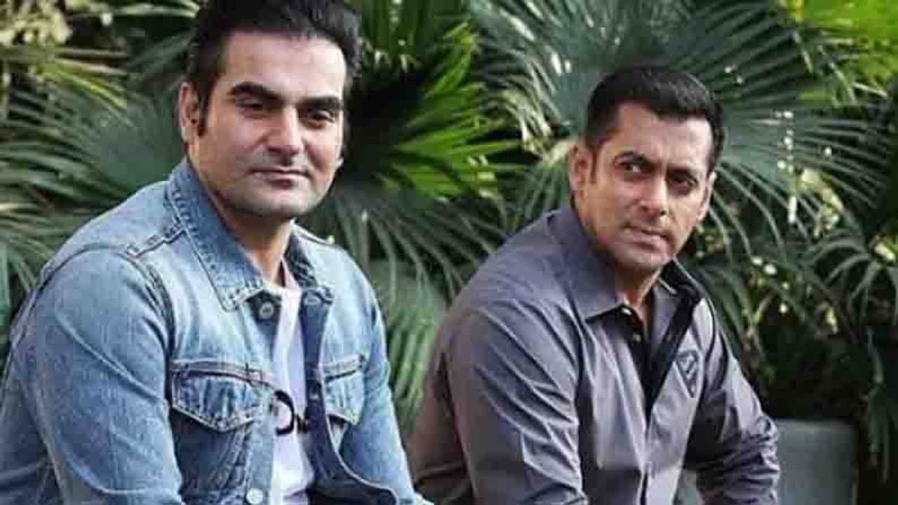 দাবাং ৪ আসছে? ভাই আরবাজের শোতে পর্দা ফাঁস সলমনের