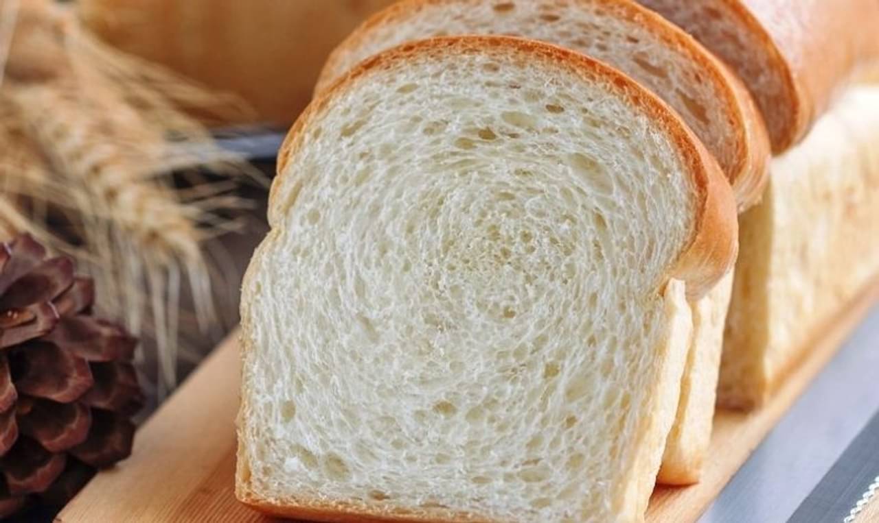 প্রতিদিন সকালে হোয়াইট ব্রেড খাচ্ছেন? ডায়াবেটিস থেকে ওবেসিটি, এর প্রভাব কিন্তু মারাত্মক!