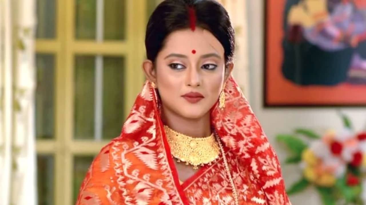 কাটোয়ার শ্রুতিকে কাটোয়ার বাসিন্দারই কুৎসিত আক্রমণ, অভিযোগ দায়ের অভিনেত্রীর