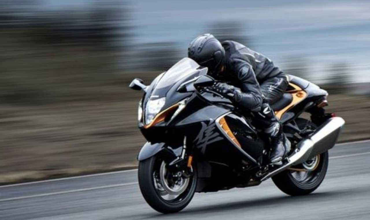 নয়া রূপে ফের ভারতে আসছে Suzuki Hayabusa! বুকিং কবে থেকে শুরু, তা জেনে নিন