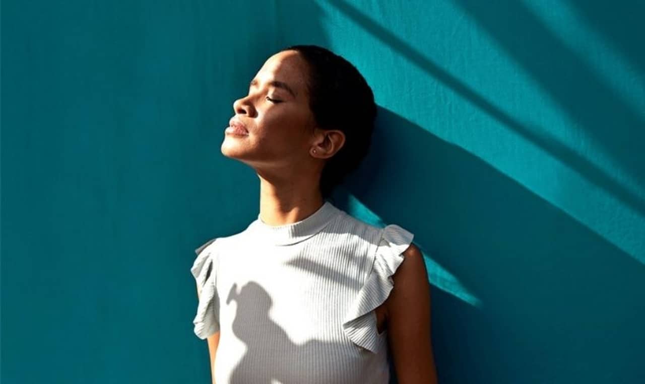 COVID-19 tips: লকডাউনে একটানা ঘরবন্দি মানুষ! দেহে ভিটামিন ডি-র ঘাটতির জেরে বাড়ছে উদ্বেগ