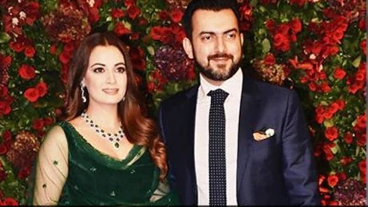 প্রাক্তন স্বামীর জন্মদিনে ভালবাসা পাঠালেন দিয়া মির্জা