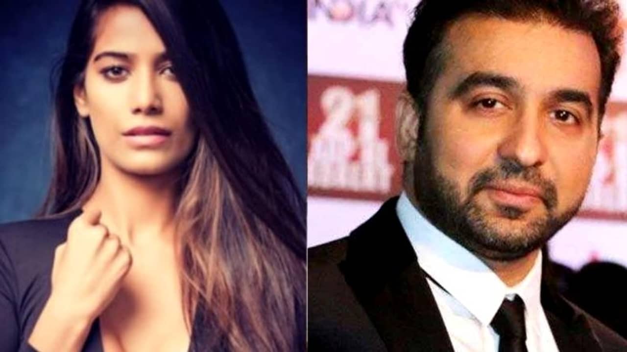 নম্বর ফাঁস করে রাজ লিখেছিল ফোন করো, তোমার জন্য নগ্ন হব: পুনম পাণ্ডে