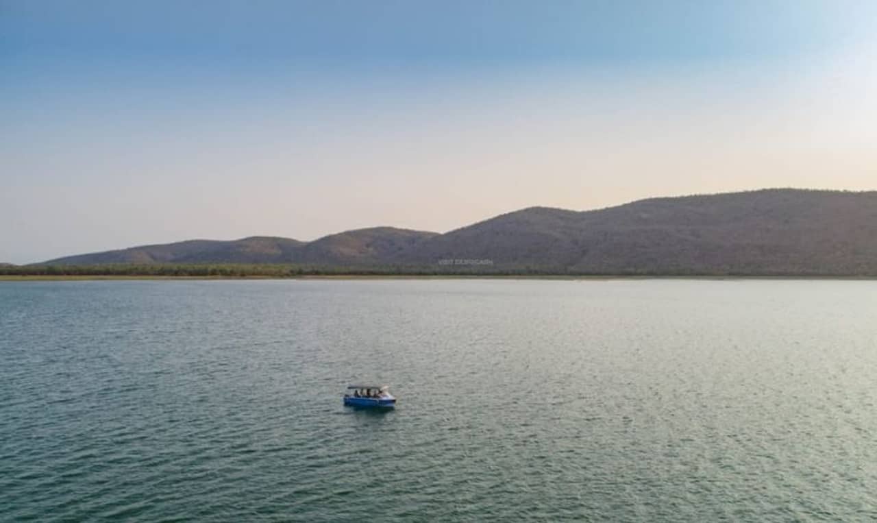 অভয়ারণ্য-বাঁধ ঘুরে দেখবেন ক্রুজে চেপে!এমন রোমাঞ্চকর অভিজ্ঞতা কোথায় পাবেন, জানেন?
