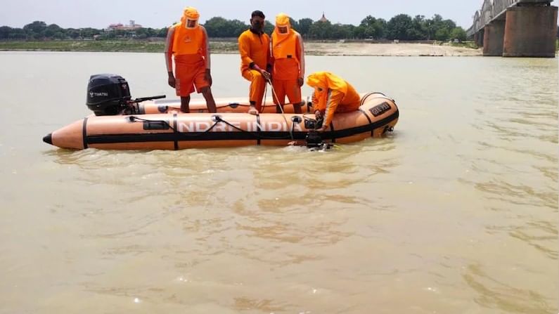 জন্মদিনে ২০০০ টাকা দিতে রাজি হয়নি বাবা, অভিমানে গঙ্গায় ঝাঁপ ছেলের