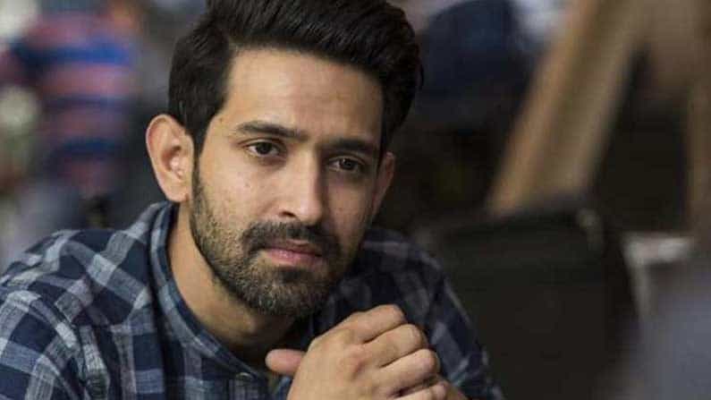 ‘অ্যাডাল্ট ফিল্ম দেখছিলাম, হঠাৎই মাসি চলে এসেছিল’, স্মৃতিচারণায় বিক্রান্ত ‘অ্যাডাল্ট ফিল্ম দেখছিলাম, হঠাৎই মাসি চলে এসেছিল’, স্মৃতিচারণায় বিক্রান্ত