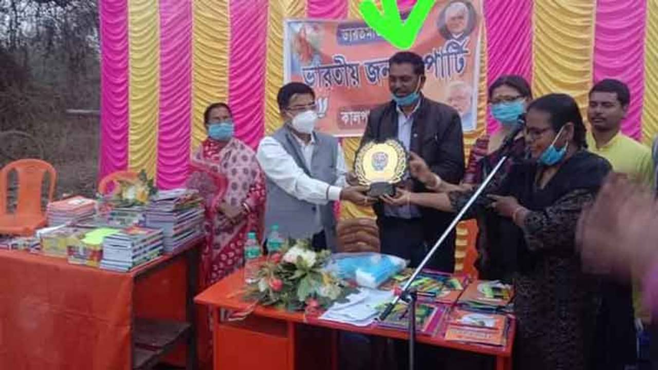 ভয়ঙ্কর কাণ্ড! শিশু পাচারের অভিযোগে গ্রেফতার স্কুলের প্রিন্সিপ্যাল, ধৃতের সঙ্গে একই মঞ্চে বাঁকুড়ার বিজেপি সাংসদ