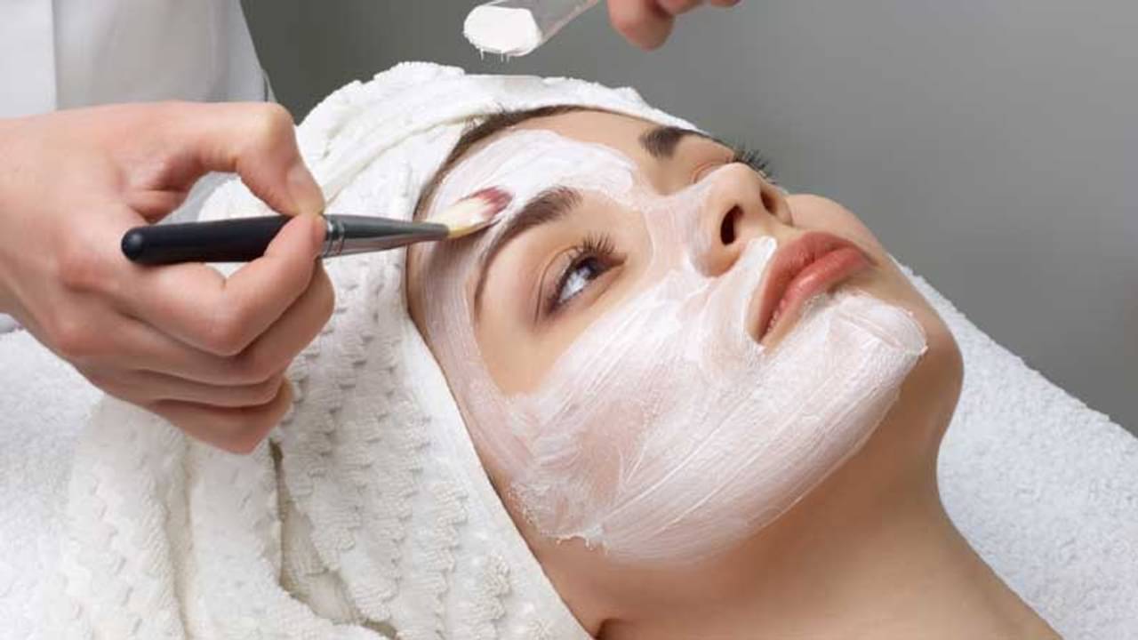 Beauty Tips: ফেসিয়াল করানোর পর কীভাবে ত্বকের যত্ন নেবেন?