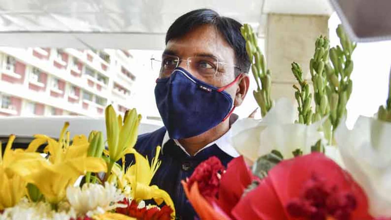 নতুন স্বাস্থ্যমন্ত্রীর প্রথম ঘোষণা, ২৩ হাজার কোটির প্যাকেজে শিলমোহর