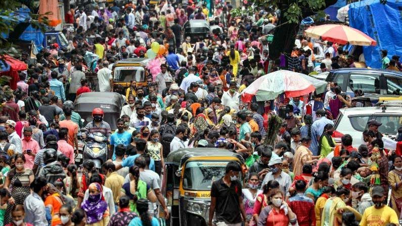 তৃতীয় ঢেউ কি আছড়ে পড়ছে মহারাষ্ট্রে? উদ্বেগ বাড়াচ্ছে উর্ধ্বমুখী সংক্রমণের হার