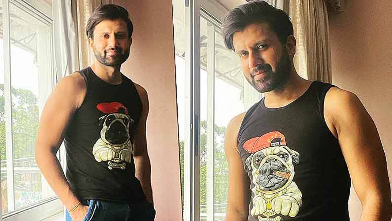 Nikhil jain: নিজের দাবার বোর্ডে সাদা বেছে নিয়েছেন নিখিল...নুসরতের ঘনিষ্ঠ বন্ধু তুলে দিলেন ছবি!