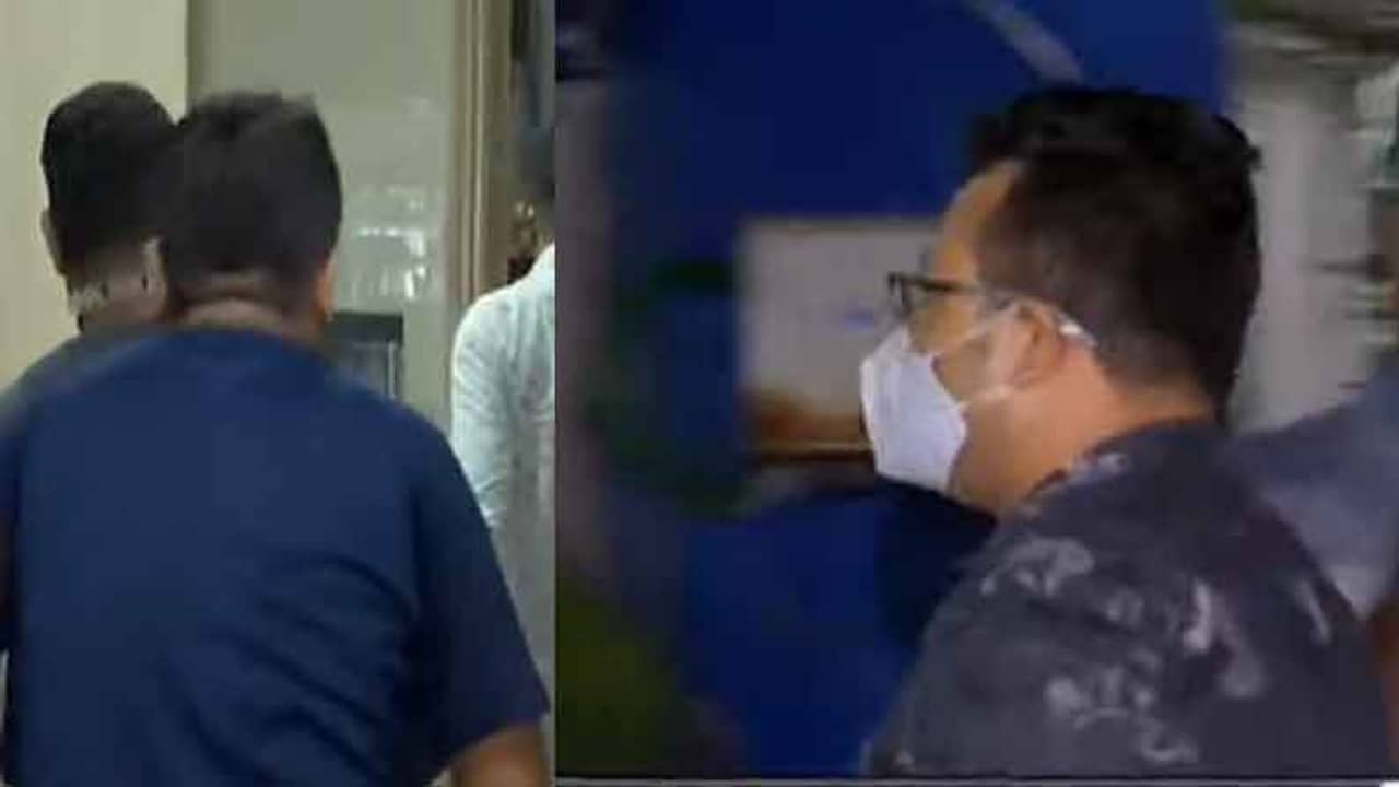 ভবানীপুরকাণ্ডে পাঁচ ছাত্রনেতার পুলিশি হেফাজত! কড়া ধারায় মামলা রুজু