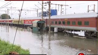 পানশালার গায়িকার ‘বয়ফ্রেন্ড’কে সরাতে সুপারি কিলার নিয়োগ! ভুয়ো আইপিএস রাজর্ষির প্রেমকাহিনীতেও ‘থ্রিলার’