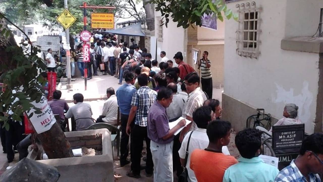 এখনও বাকি দ্বাদশের রিভিউ, বাড়ল কলেজে ভর্তির আবেদন জানানোর সময়সীমা