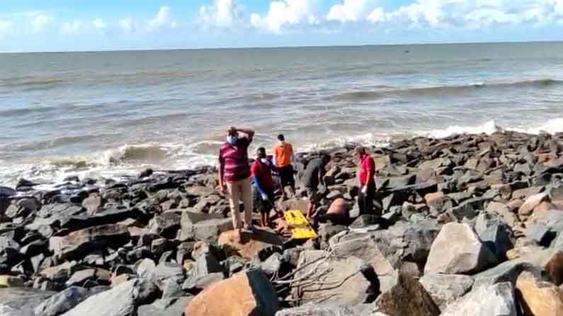 ২৪ ঘণ্টায় দিঘার সমুদ্রে তলিয়ে গেলেন দুই কিশোর! ছেলের দেহ চিনতেই পারছিলেন না বাবা