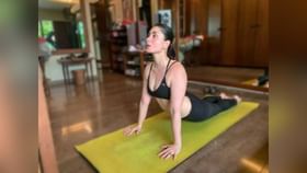 Kareena Kapoor Fitness Tips: শবাসনের চেয়ে ভাল ব্যায়াম কিছু নেই, কেন? জানালেন করিনা Kareena Kapoor Fitness Tips: শবাসনের চেয়ে ভাল ব্যায়াম কিছু নেই, কেন? জানালেন করিনা