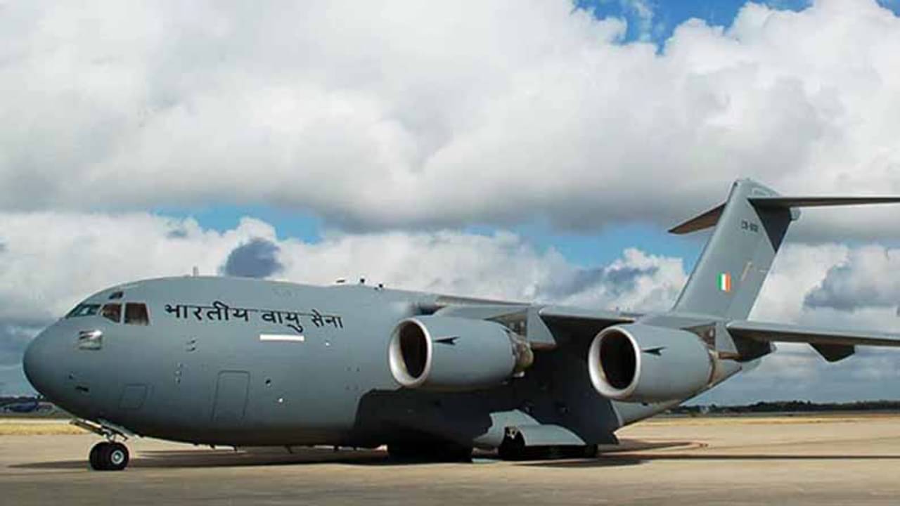 তালিবানদের নজর এড়িয়ে ভোরেই উড়ান বায়ুসেনার, দেশে ফিরছে আরও ৮৫ ভারতীয়