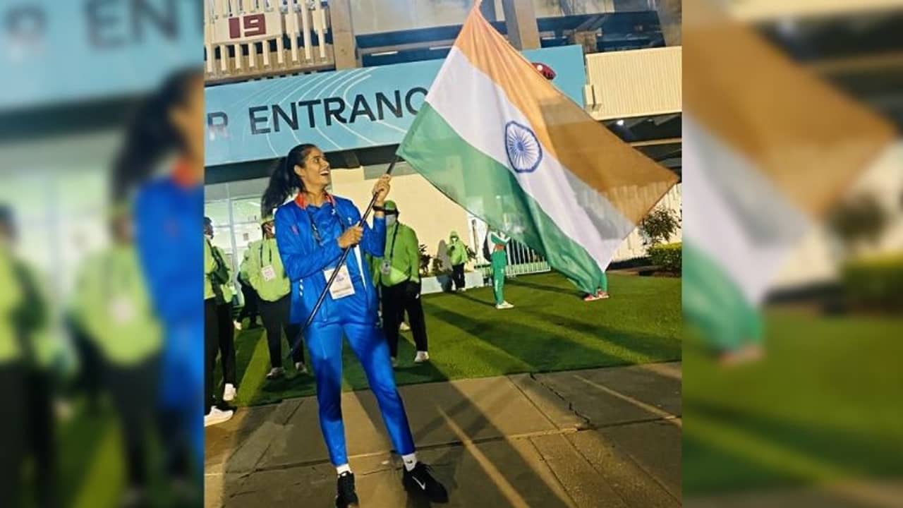 Shaili Singh: নতুন ঝাঁসির রানি শৈলীর পাশে সব সময় ছিলেন মা