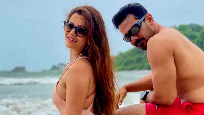 Xotinlarimizning porno foto galereyasi