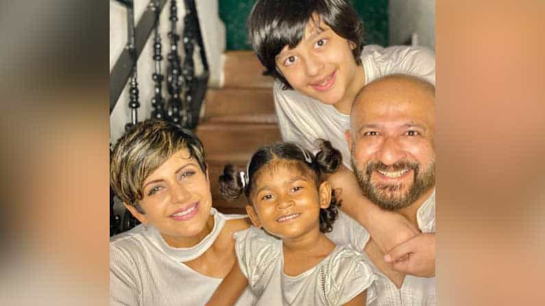 ‘শুভ জন্মদিন রাজি, তোমাকে মিস করছি...’, বললেন মন্দিরা ‘শুভ জন্মদিন রাজি, তোমাকে মিস করছি...’, বললেন মন্দিরা