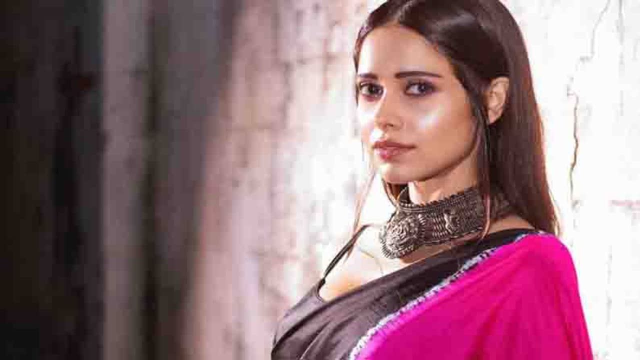 উচ্চতায় ভয়, শুটিং করতে গিয়ে অসুস্থ হয়ে হাসপাতালে ভর্তি নুসরত!