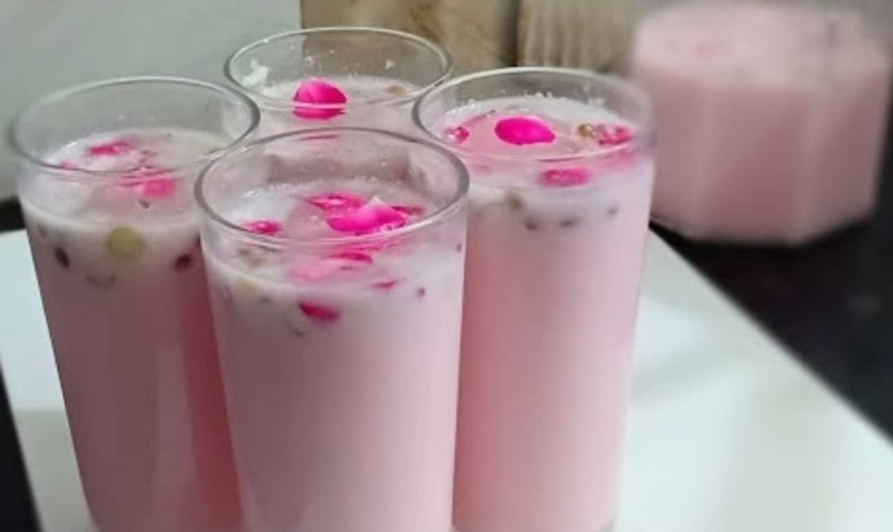 মহরমে অতিথিকে দিন সুস্বাদু দুধ কা শরবত! রইল রেসিপি