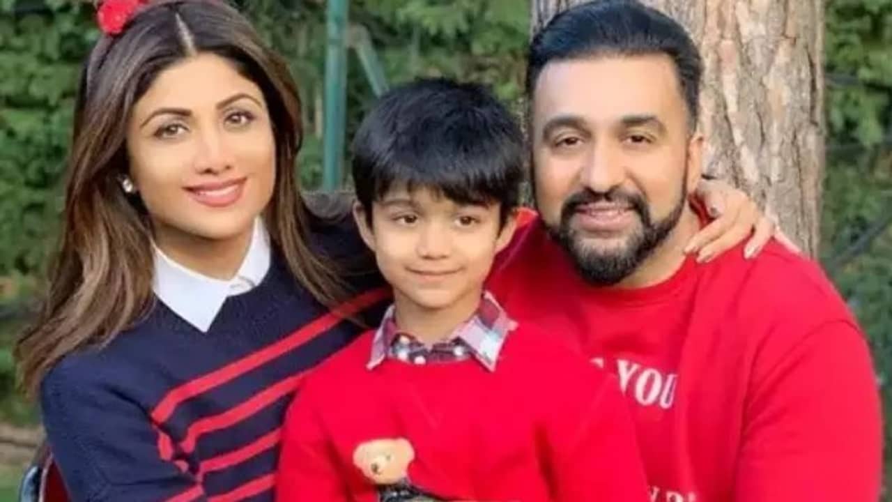 পর্ন-কাণ্ডে বাবা অভিযুক্ত, মা দিয়েছেন বিবৃতি, ইনস্টাগ্রামে পোস্ট ছোট্ট ভিয়ানের