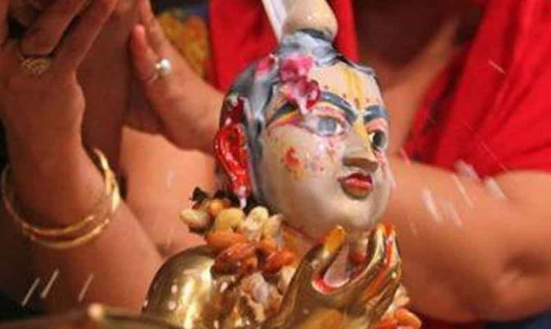 Shree Krishna Janmashtami 2021: এবছর জন্মাষ্টমী কবে পড়ছে ! জানুন, তারিখ থেকে দিন-তিথি Shree Krishna Janmashtami 2021: এবছর জন্মাষ্টমী কবে পড়ছে ! জানুন, তারিখ থেকে দিন-তিথি