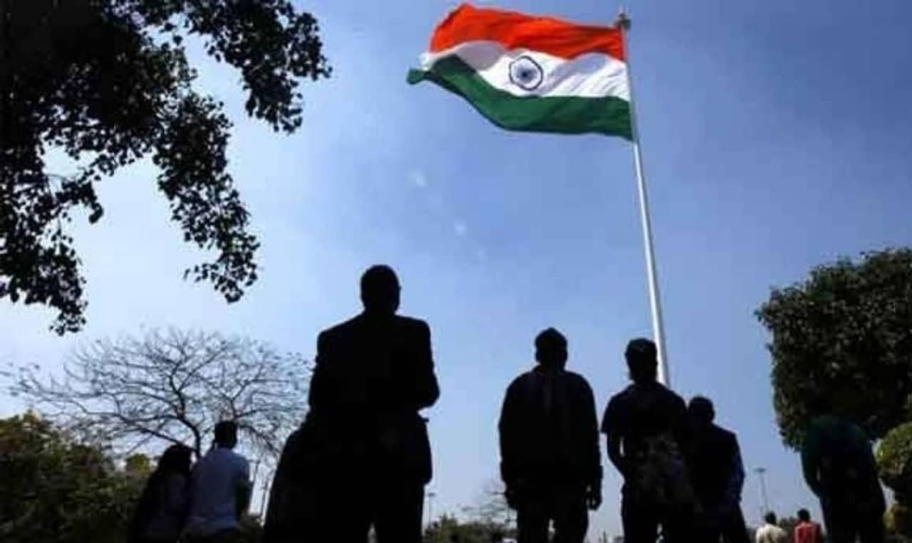 Independence Day special: দেশের এই পাঁচ জায়গায় গেলে উচ্চতম ফ্ল্যাগপোল না দেখে ফিরবেন না!