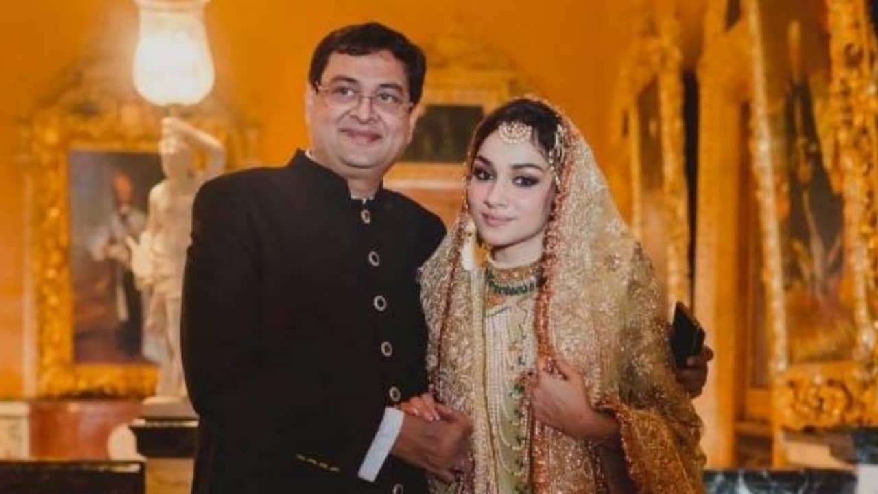 মেয়ের বিয়ের দিন কয়েকের মধ্যেই করোনায় আক্রান্ত হলেন পরিচালক