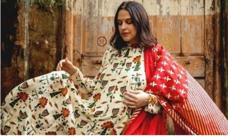 Neha Dhupia in Anarkali: রাজস্থানী প্রিন্ট আনারকলিতে নয়া চমক প্রেগন্যান্ট নেহার!