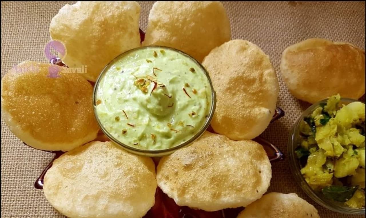 Janmashtami 2021: এবছর পুজোর ভোগে রাখুন চকোলেট পুরি ও ক্যারামেল শ্রীখণ্ড! ফিউশন রান্নার রেসিপি রইল এখানে