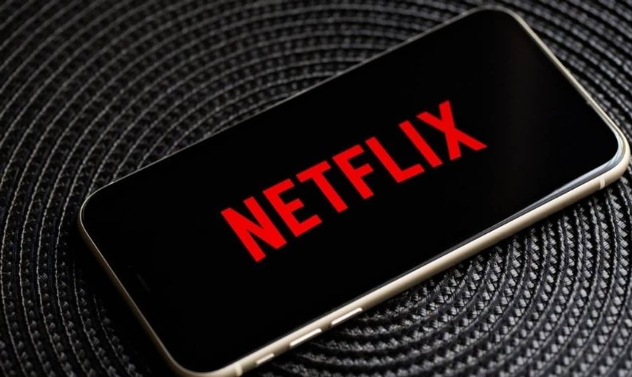 বিজ্ঞাপন-মুক্ত মোবাইল গেমিংয়ের প্রথম পদক্ষেপেই বাজিমাত করল নেটফ্লিক্স!