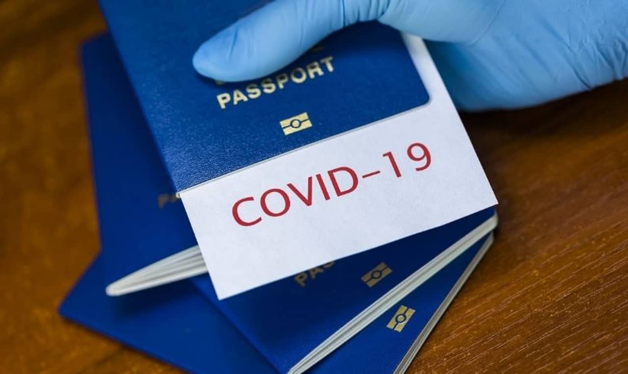 পুজোতে বেড়ানোর প্ল্যান করেছেন? ইমিউনিটি বৃদ্ধির কৌশল জানুন এখানে...