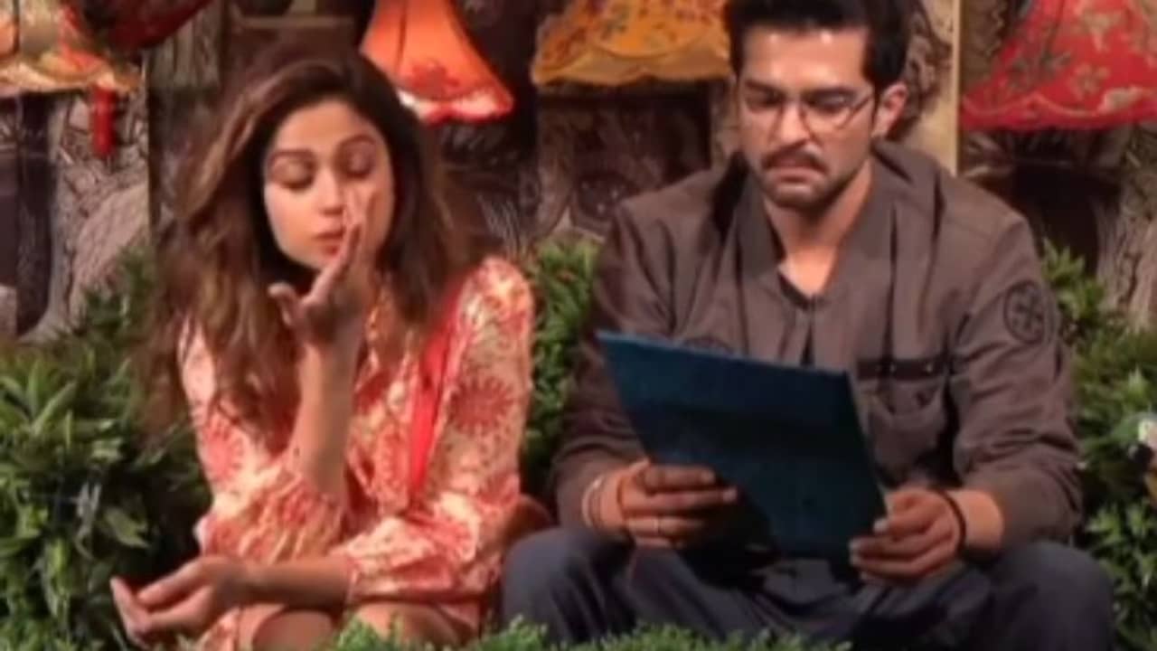 Bigg Boss OTT: রাকেশকে পছন্দ তবু প্রেমে না! বিশেষ এক সমস্যার কথা জানালেন শমিতা