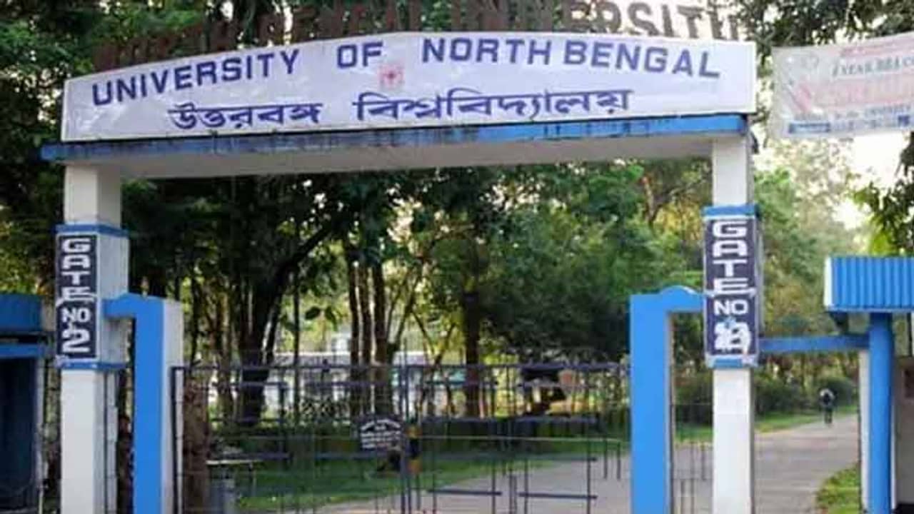 অস্তিত্বই নেই, অথচ এমন পড়ুয়ার নামে সংখ্যালঘু বৃত্তি! কেন্দ্রীয় প্রকল্পের ২৫ লক্ষ টাকা নয়ছয় শিলিগুড়িতে