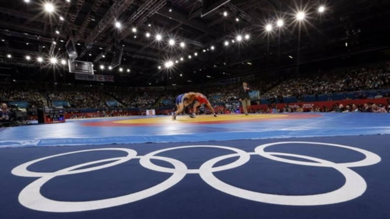 কুস্তিতে কোচ বদলের ভাবনা