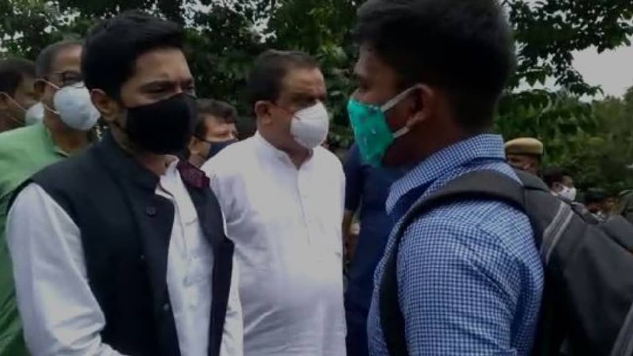 ত্রিপুরায় অভিষেক পা দিতেই উঠল গো ব্যাক স্লোগান, বহিরাগত তকমা জয়প্রকাশের