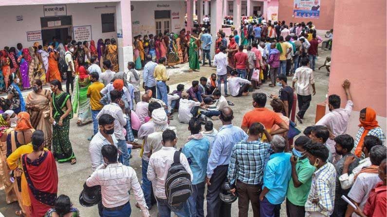 ভর্তি সমস্ত বেড, জায়গা নেই কোনও হাসপাতালে!, করোনা রোগীদের চিকিৎসায় বিকল্প চিন্তাভাবনা হাসিনা সরকারের