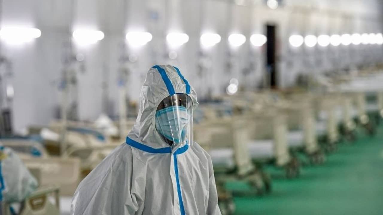 খালি রয়েছে মাত্র ৬টি আইসিইউ বেড! ডেল্টার দাপটে অসহায় পরিস্থিতি এই শহরে