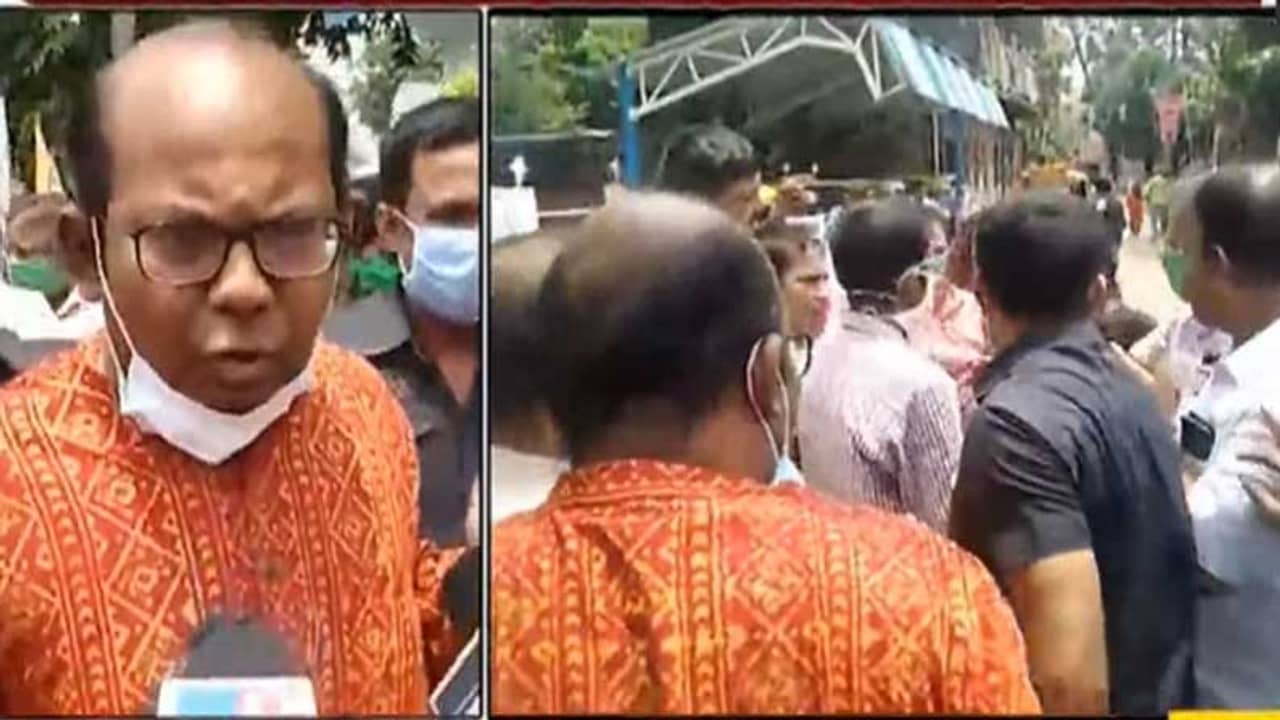 তৃণমূল অসভ্য একটা দল! রবীন্দ্রনাথকে মালা পরাতে না পেরে রেগে একশা বিজেপির সায়ন্তন